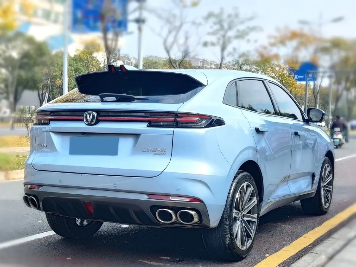 2021 ChangAn UNI-K 2.0T 233HP L4 8AT,autocango,china used car exporter,china ev exporter,chinese used car exporter,chinese used ev exporter