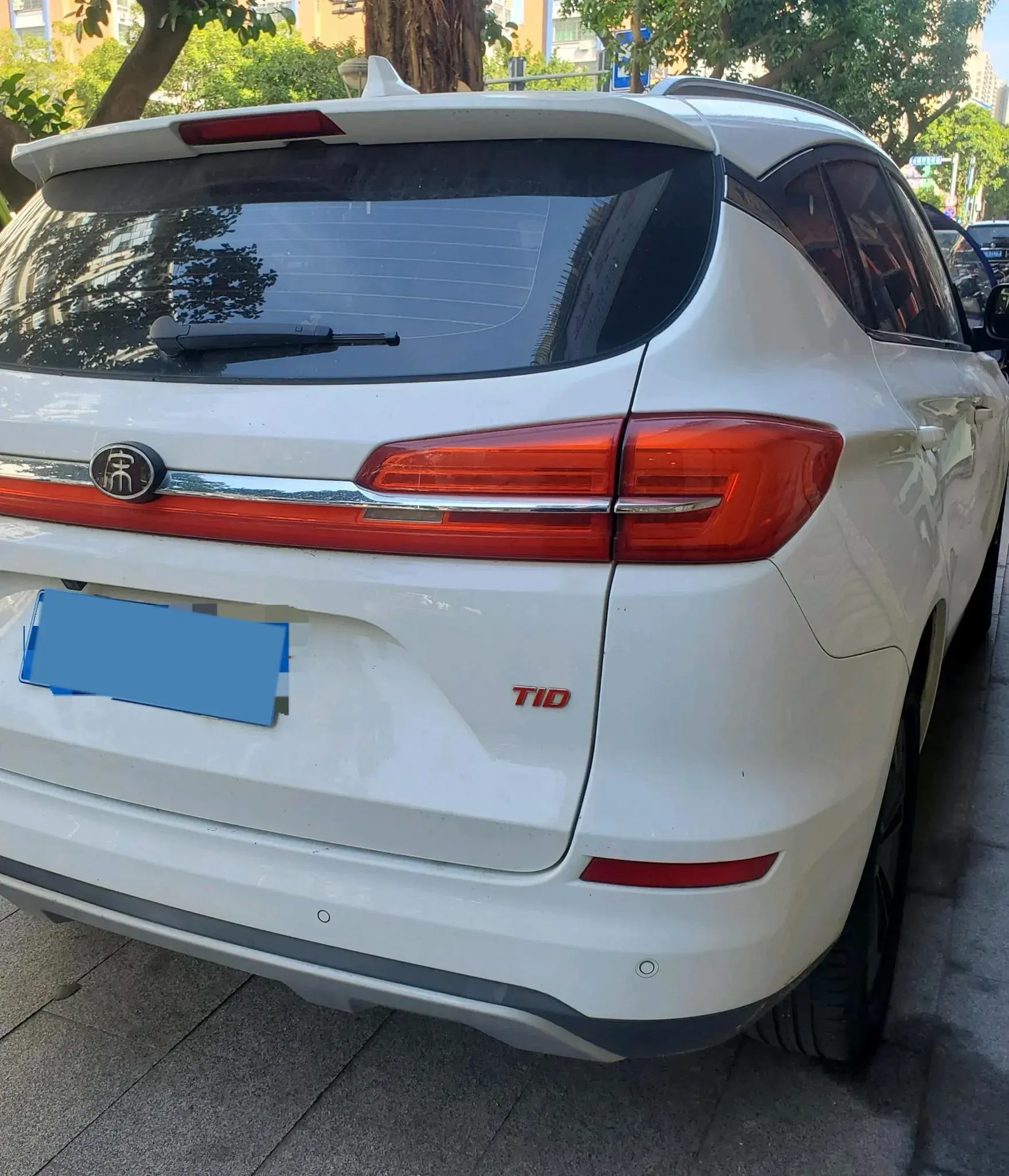 2019 BYD SONG thumbnail 2