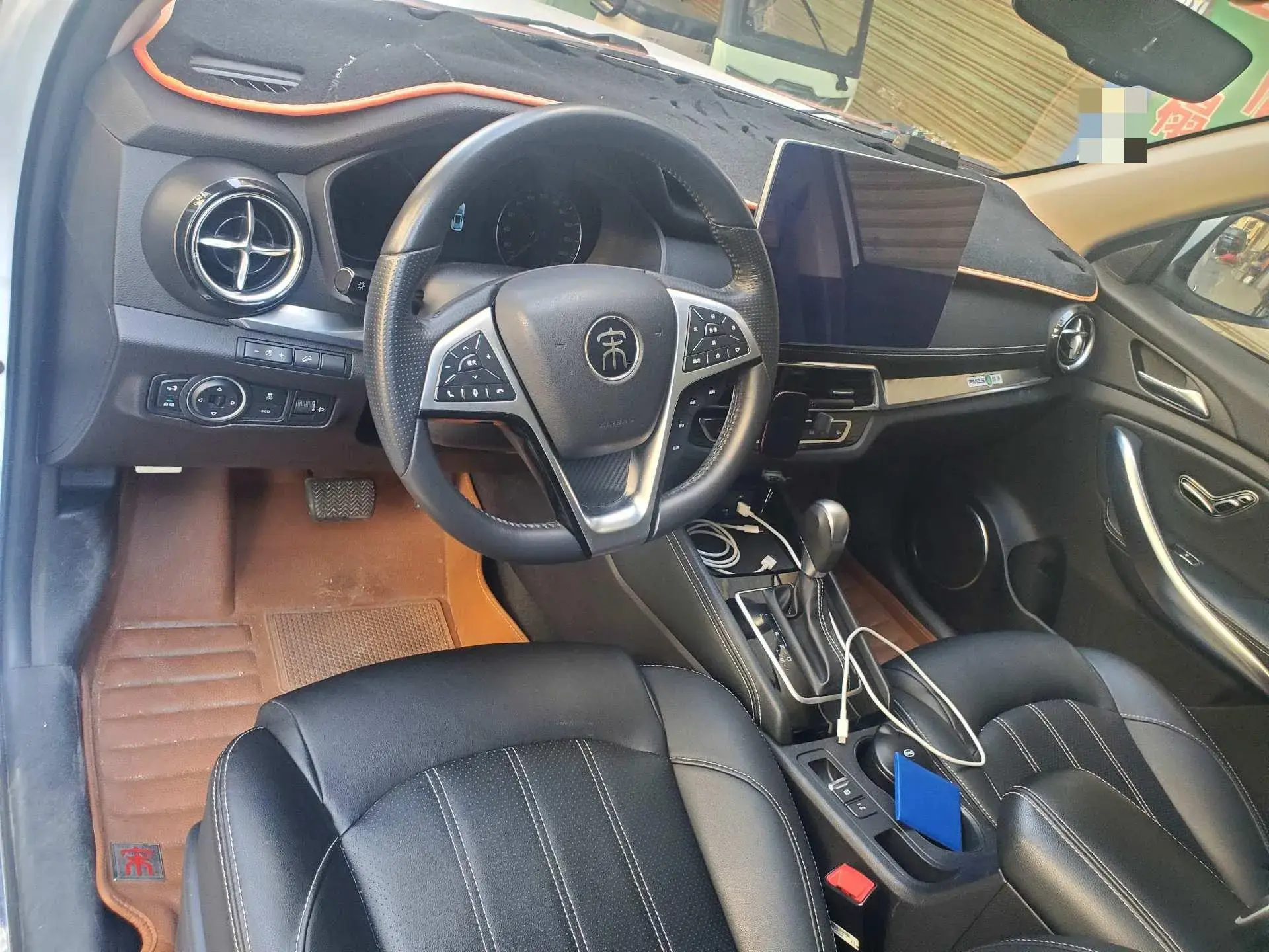 2019 BYD SONG thumbnail 3