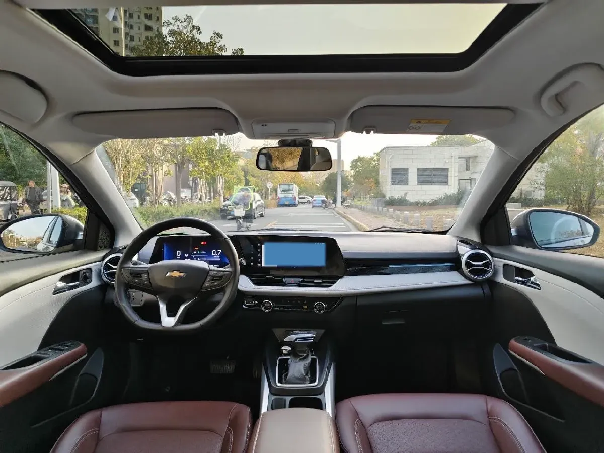 2023 Chevrolet Monza 1.5L 113HP L4 6DCT,autocango,china used car exporter,china ev exporter,chinese used car exporter,chinese used ev exporter