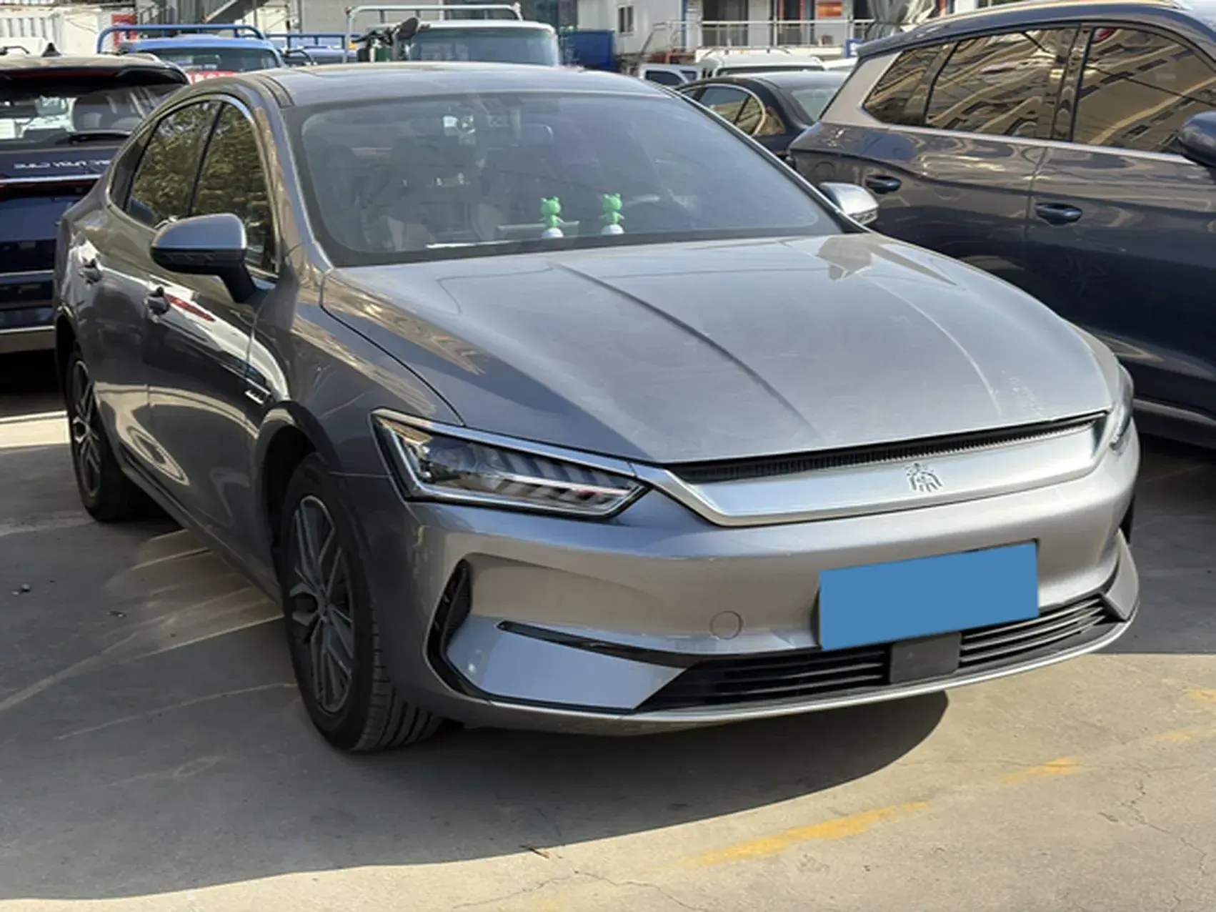 2021 BYD QIN thumbnail 2