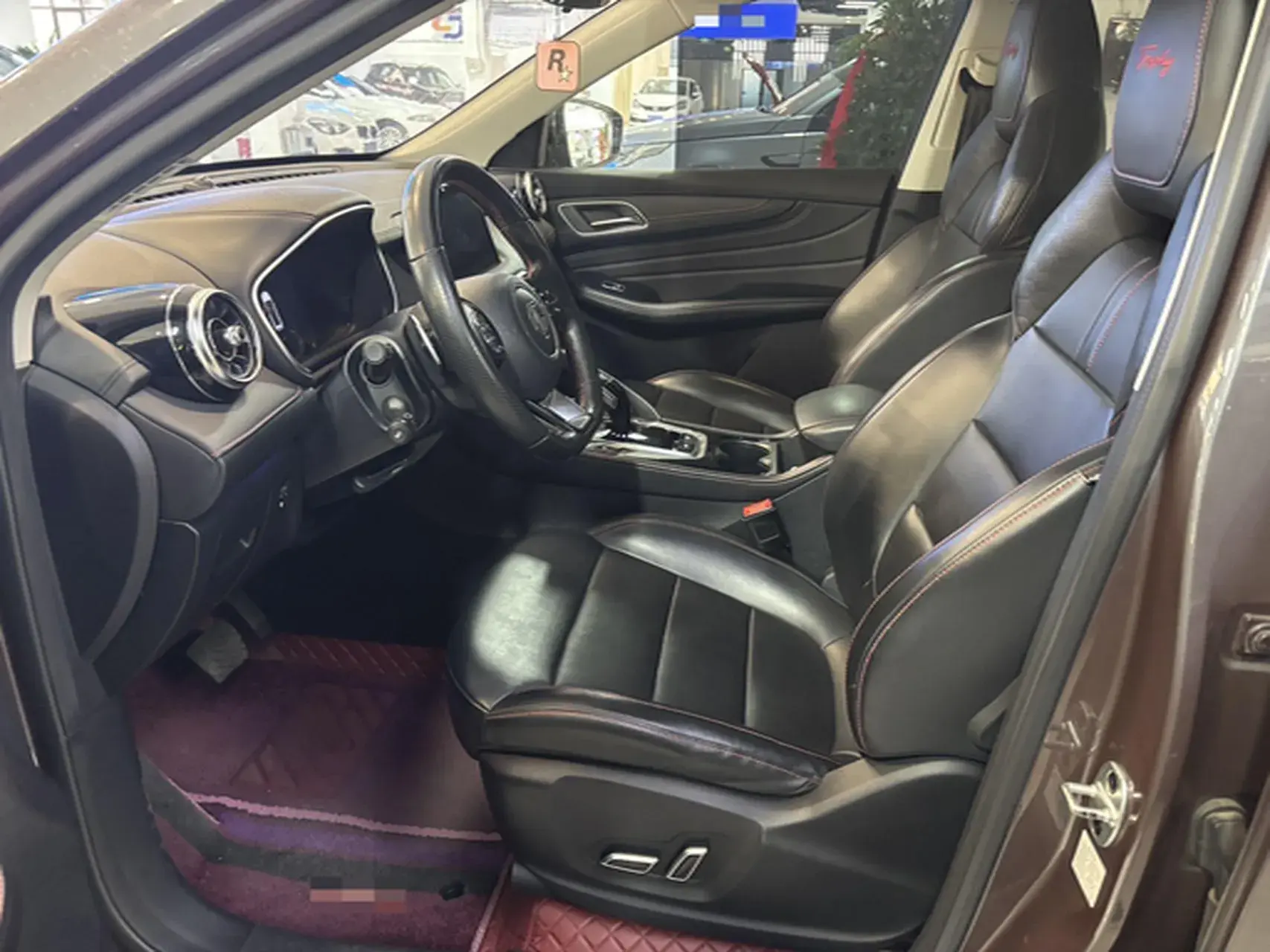 2021 MG PILOT thumbnail 3