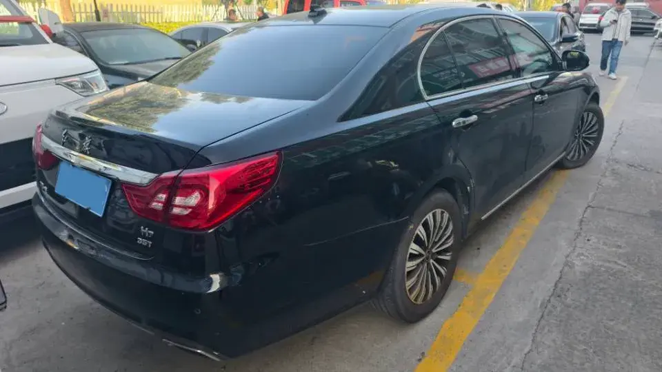 2018 HONGQI H7 thumbnail 4