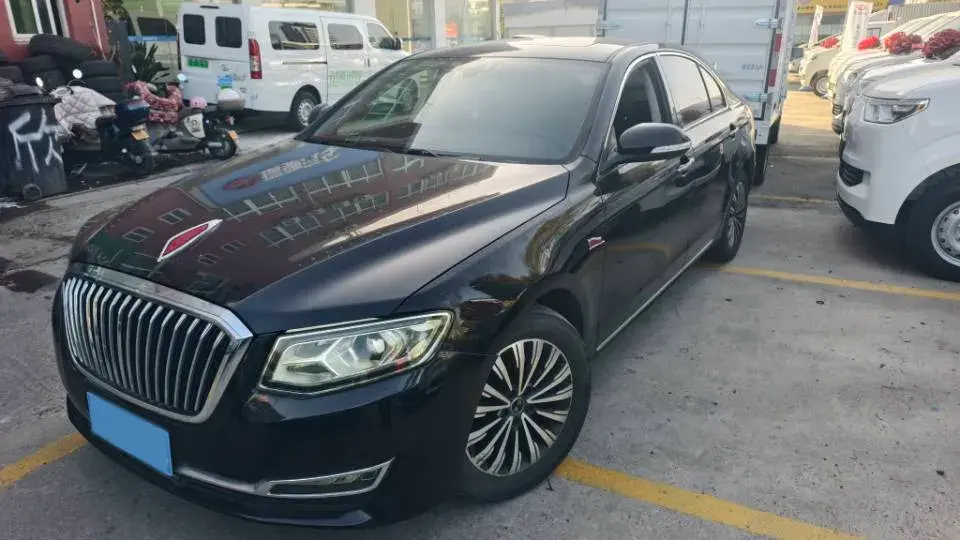 2018 HONGQI H7 view 1