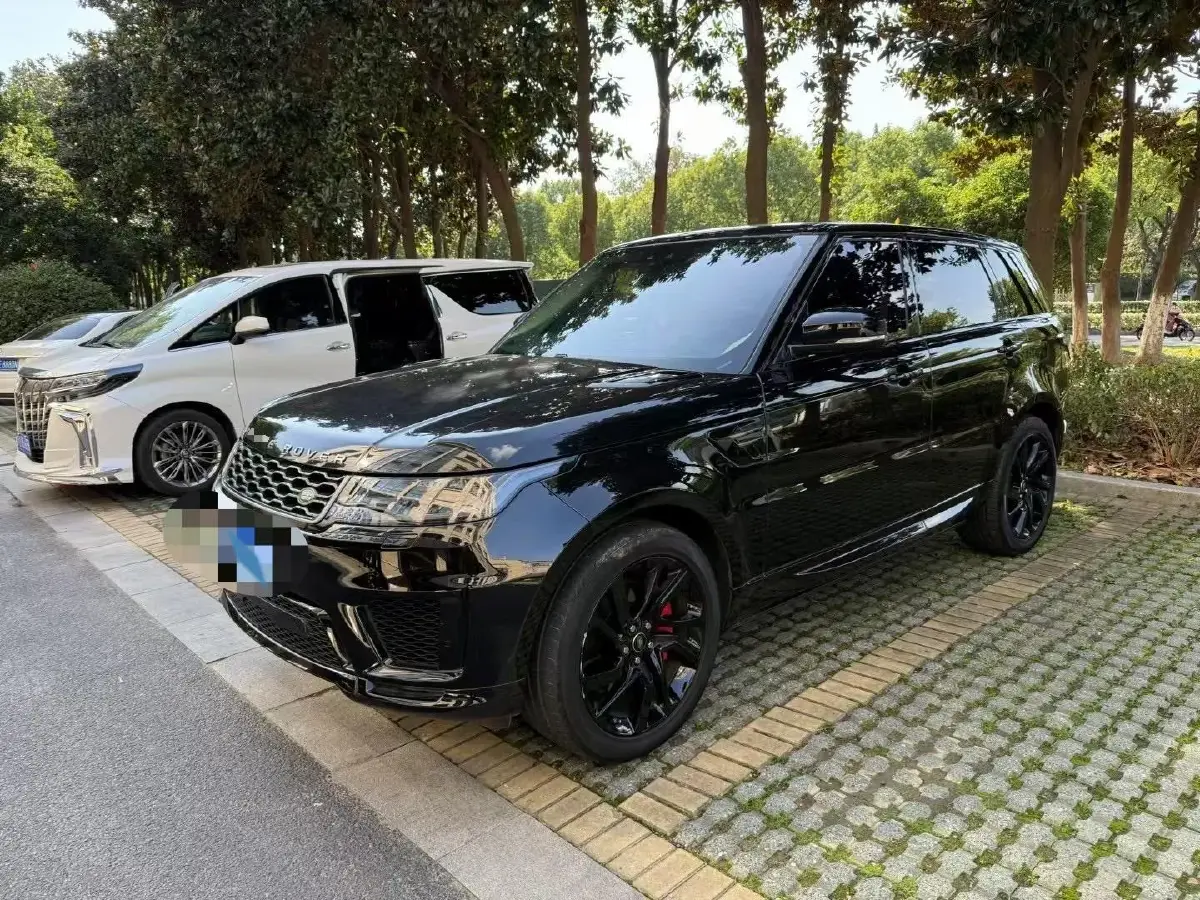 2018 Land Rover Range Rover Sport 3.0T 340HP V6 8AT