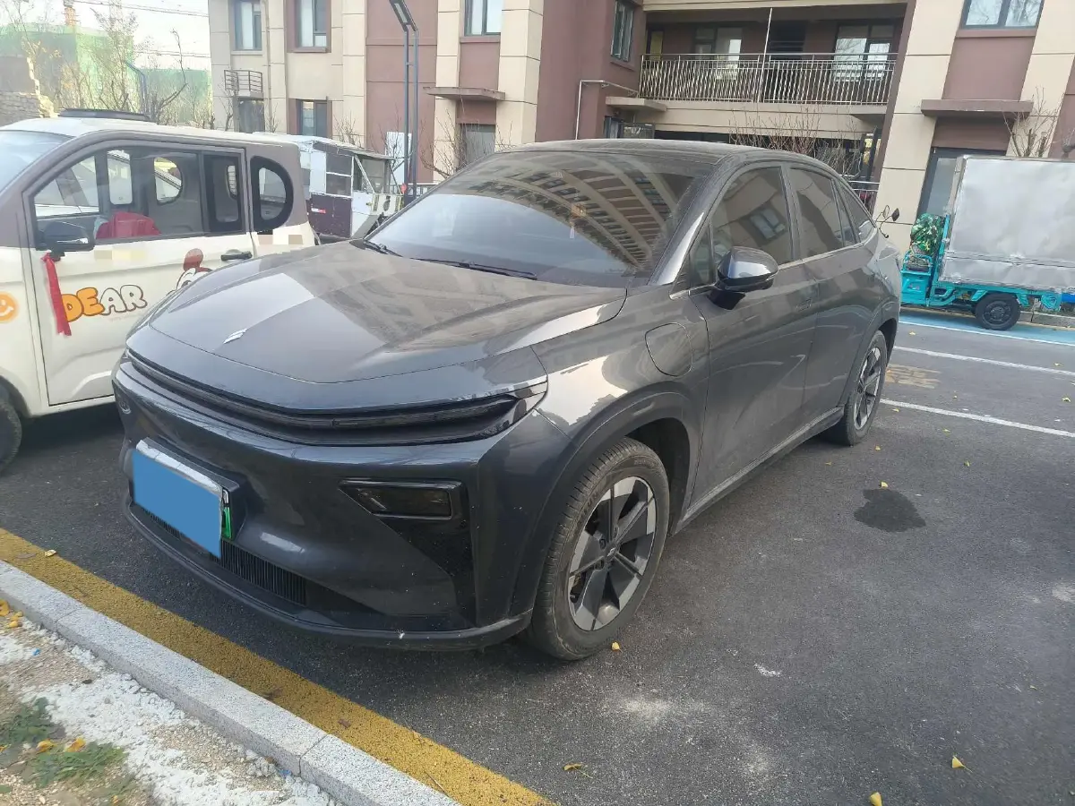 2023 Livan 7 BEV 68.03KWH