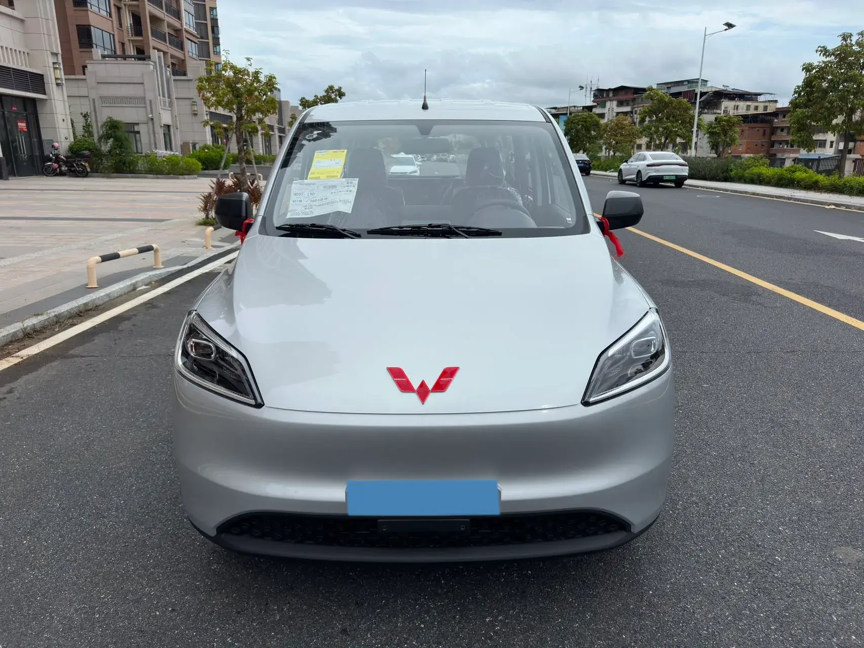 2024 WULING HONGGUANG thumbnail 2