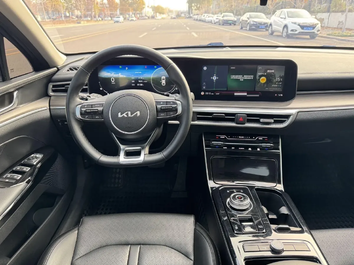 2021 Kia K5 1.5T 170HP L4 7DCT,autocango,china used car exporter,china ev exporter,chinese used car exporter,chinese used ev exporter