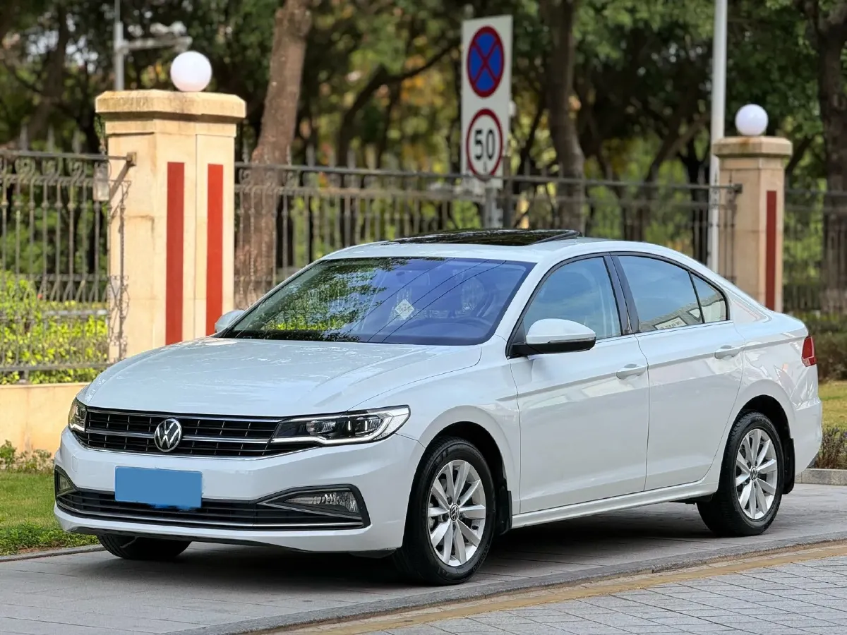 2021 Volkswagen Bora 1.5L 113HP L4 6AT,autocango,china used car exporter,china ev exporter,chinese used car exporter,chinese used ev exporter