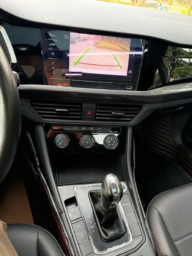 2021 Volkswagen Bora 1.5L 113HP L4 6AT,autocango,china used car exporter,china ev exporter,chinese used car exporter,chinese used ev exporter