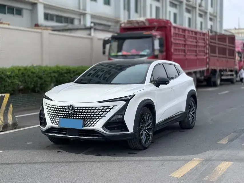 2022 ChangAn UNI-T 1.5T 188HP L4 7DCT