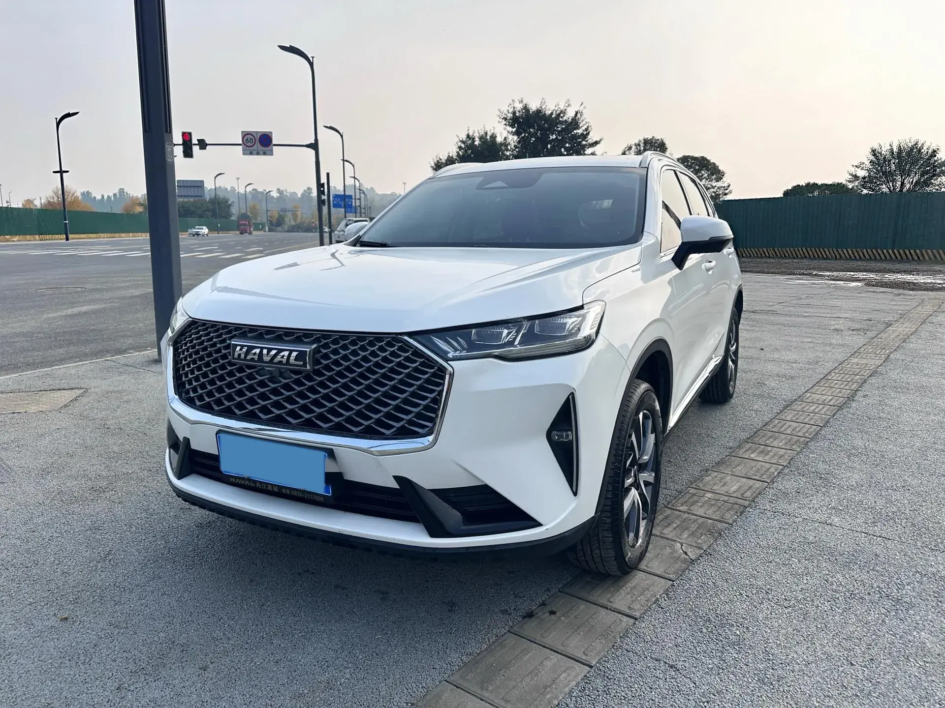 2022 HAVAL H6 view 1