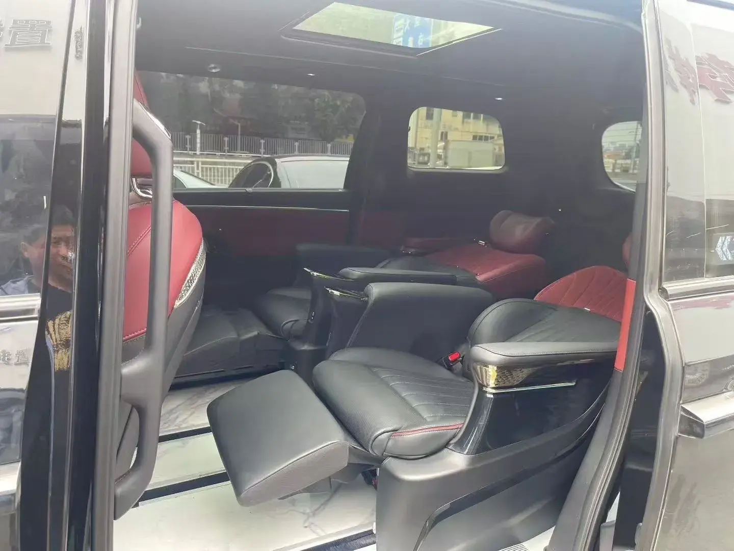 2023 GAC TRUMPCHI thumbnail 3