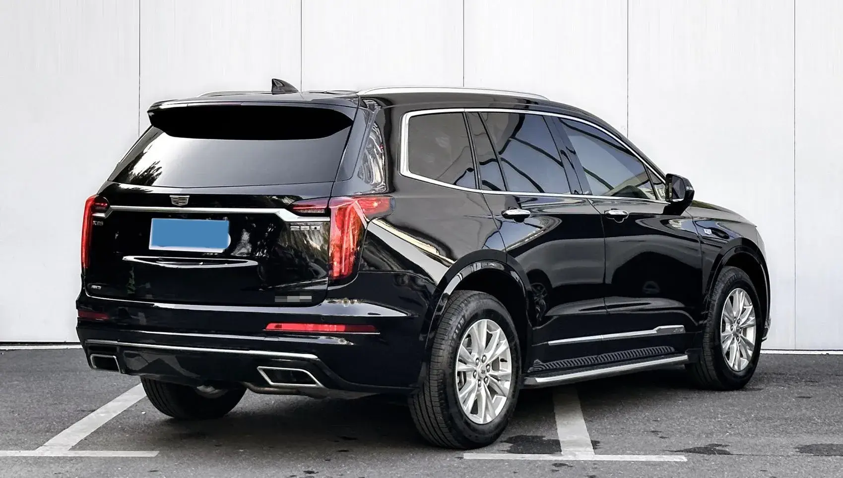 2021 CADILLAC XT6 thumbnail 4