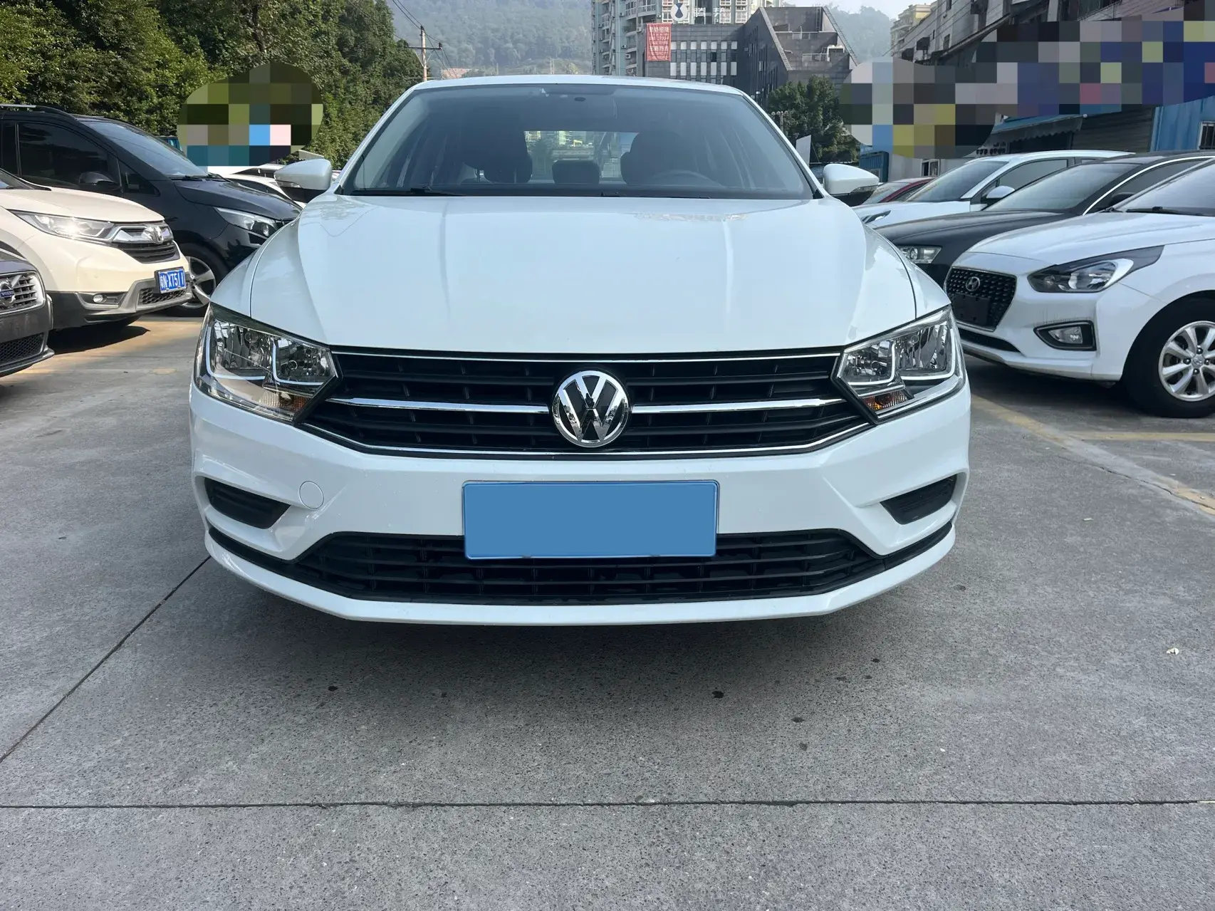 2018 VOLKSWAGEN BORA thumbnail 2