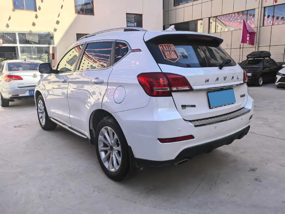 2017 Haval H2 1.5T 150HP L4 6MT,autocango,china used car exporter,china ev exporter,chinese used car exporter,chinese used ev exporter
