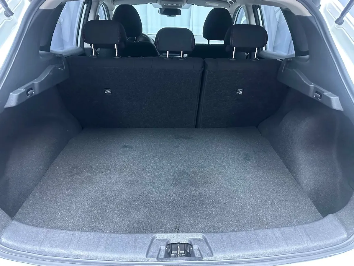 2021 Nissan Qashqai 2.0L 151HP L4 CVT,autocango,china used car exporter,china ev exporter,chinese used car exporter,chinese used ev exporter