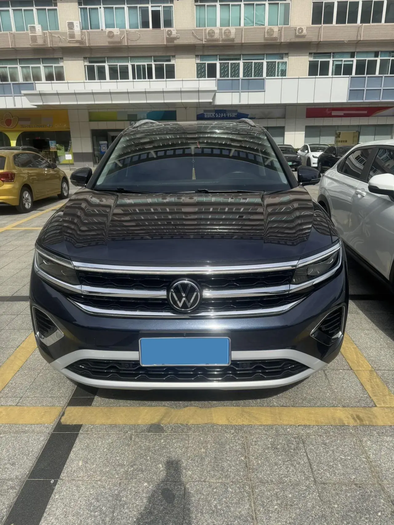 2021 VOLKSWAGEN TALAGON thumbnail 2