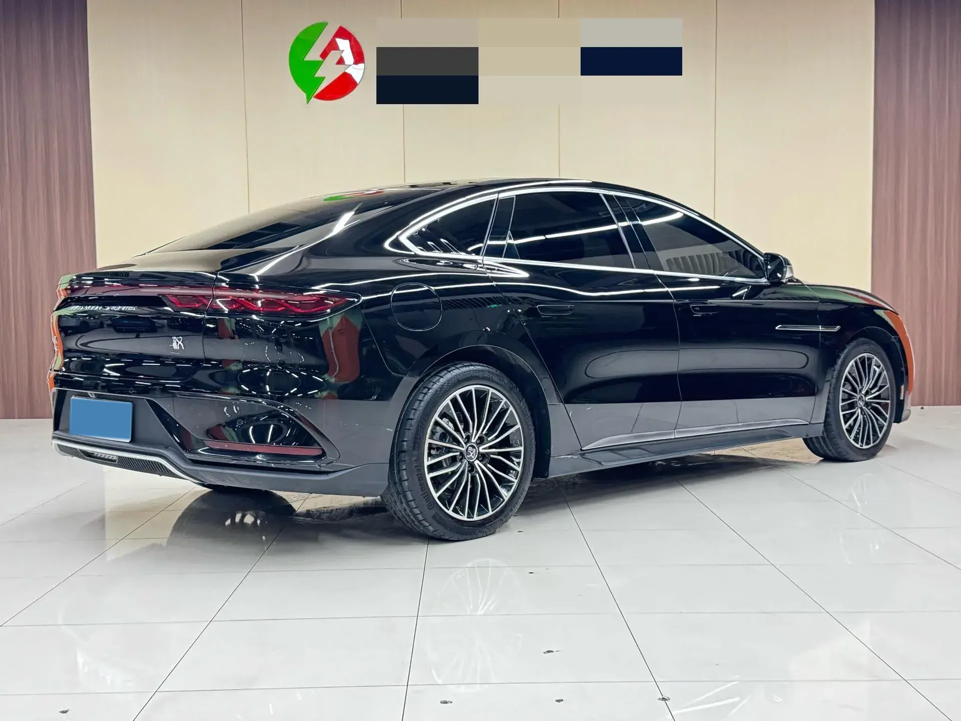 2022 BYD HAN thumbnail 3