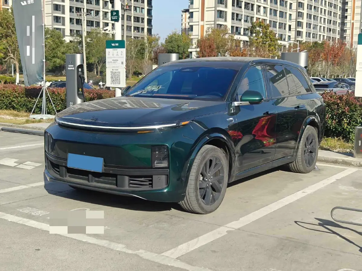 2023 Li L8 Range Extended 154HP REEV 40.9KWH 2023 Li L8 Range Extended 154HP REEV 40.9KWH