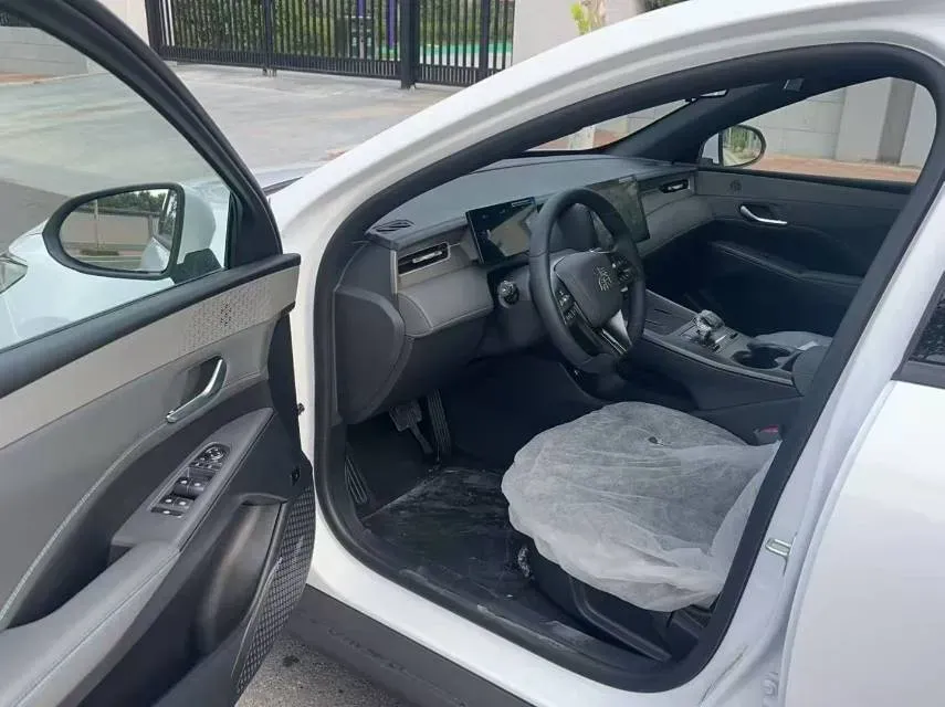 2025 BYD Qin Plus 1.5L 101HP L4 E-CVT PHEV 7.68KWH,autocango,china used car exporter,china ev exporter,chinese used car exporter,chinese used ev exporter