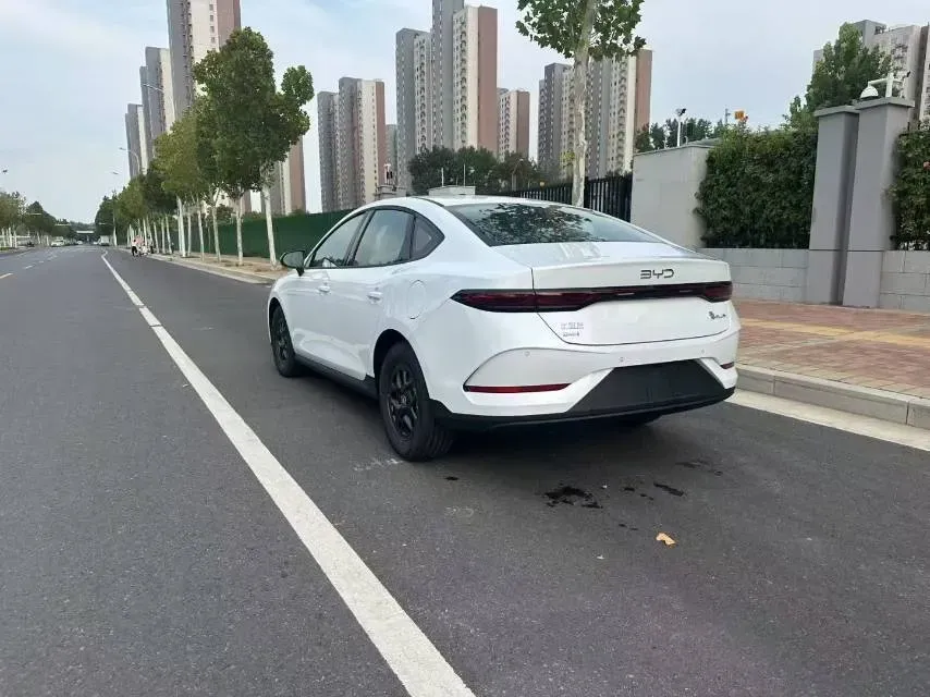 2025 BYD Qin Plus 1.5L 101HP L4 E-CVT PHEV 7.68KWH,autocango,china used car exporter,china ev exporter,chinese used car exporter,chinese used ev exporter