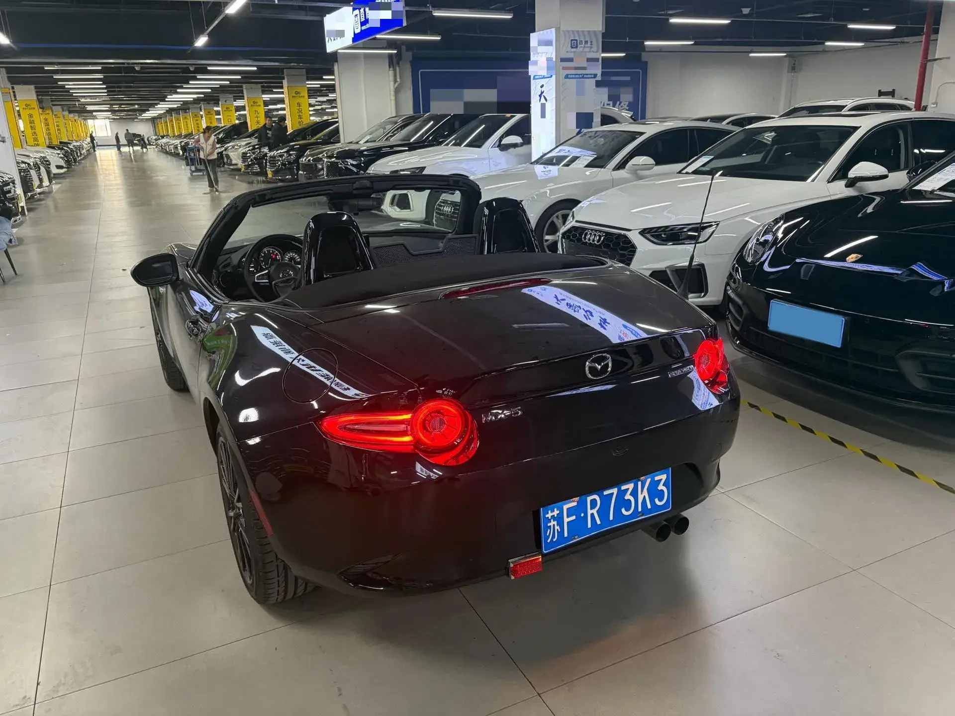 2023 MAZDA 3 thumbnail 4