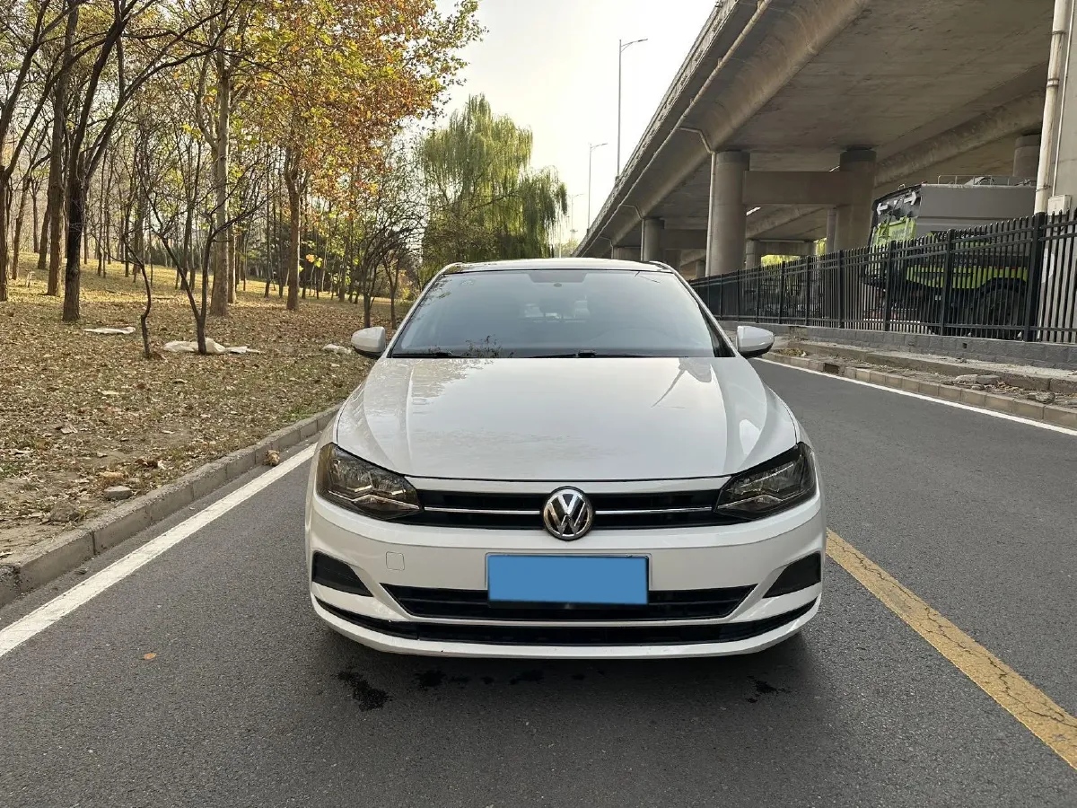 2019 Volkswagen Polo 1.5L 113HP L4 6AT,autocango,china used car exporter,china ev exporter,chinese used car exporter,chinese used ev exporter