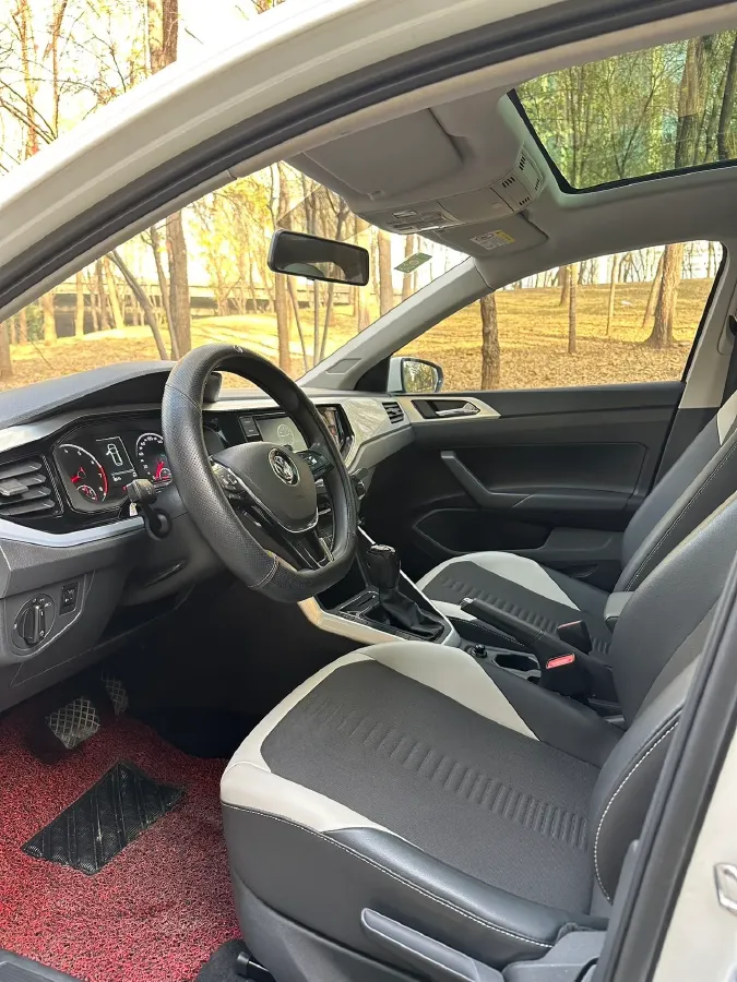 2019 Volkswagen Polo 1.5L 113HP L4 6AT,autocango,china used car exporter,china ev exporter,chinese used car exporter,chinese used ev exporter