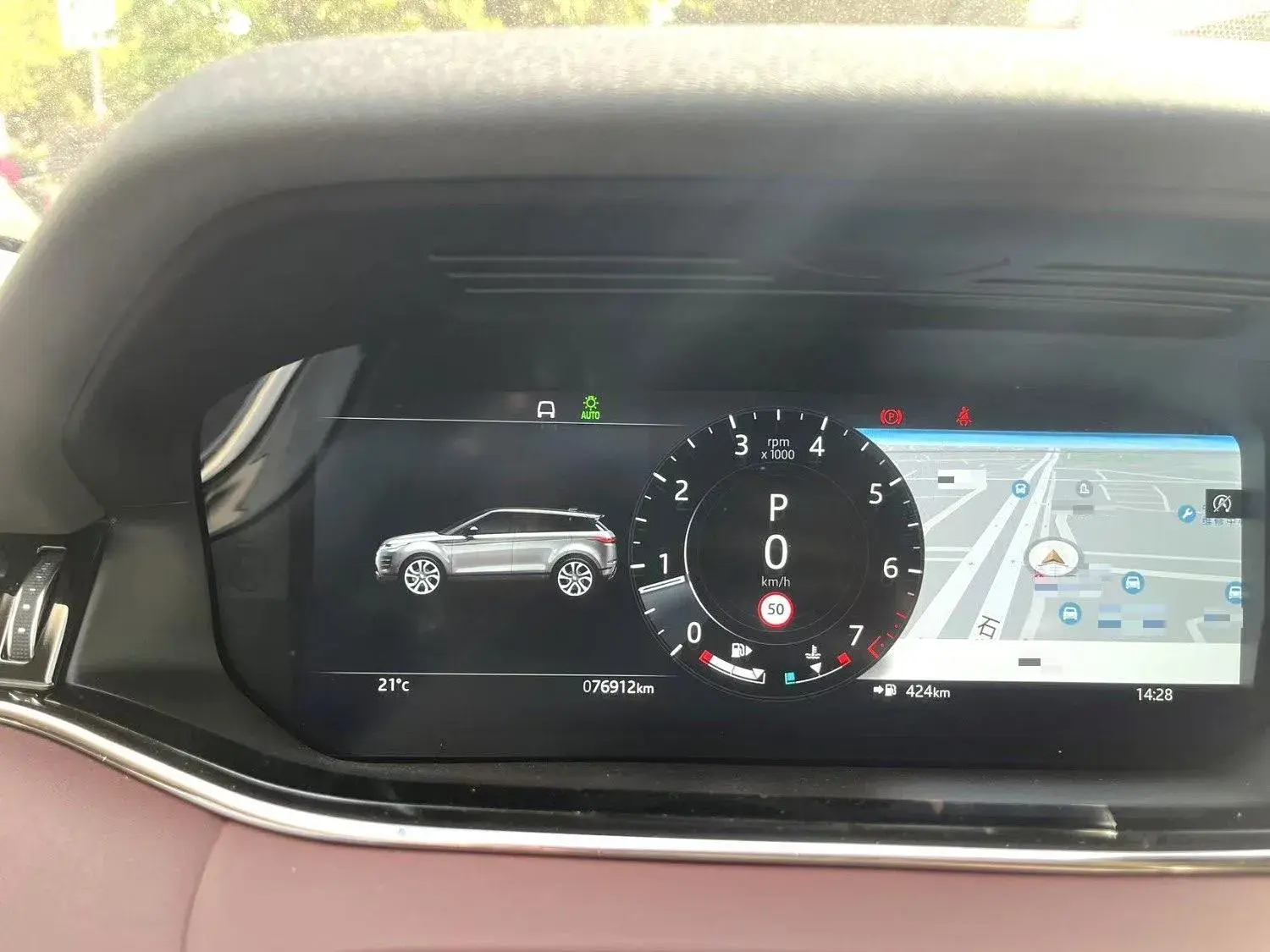 2022 LAND ROVER thumbnail 4