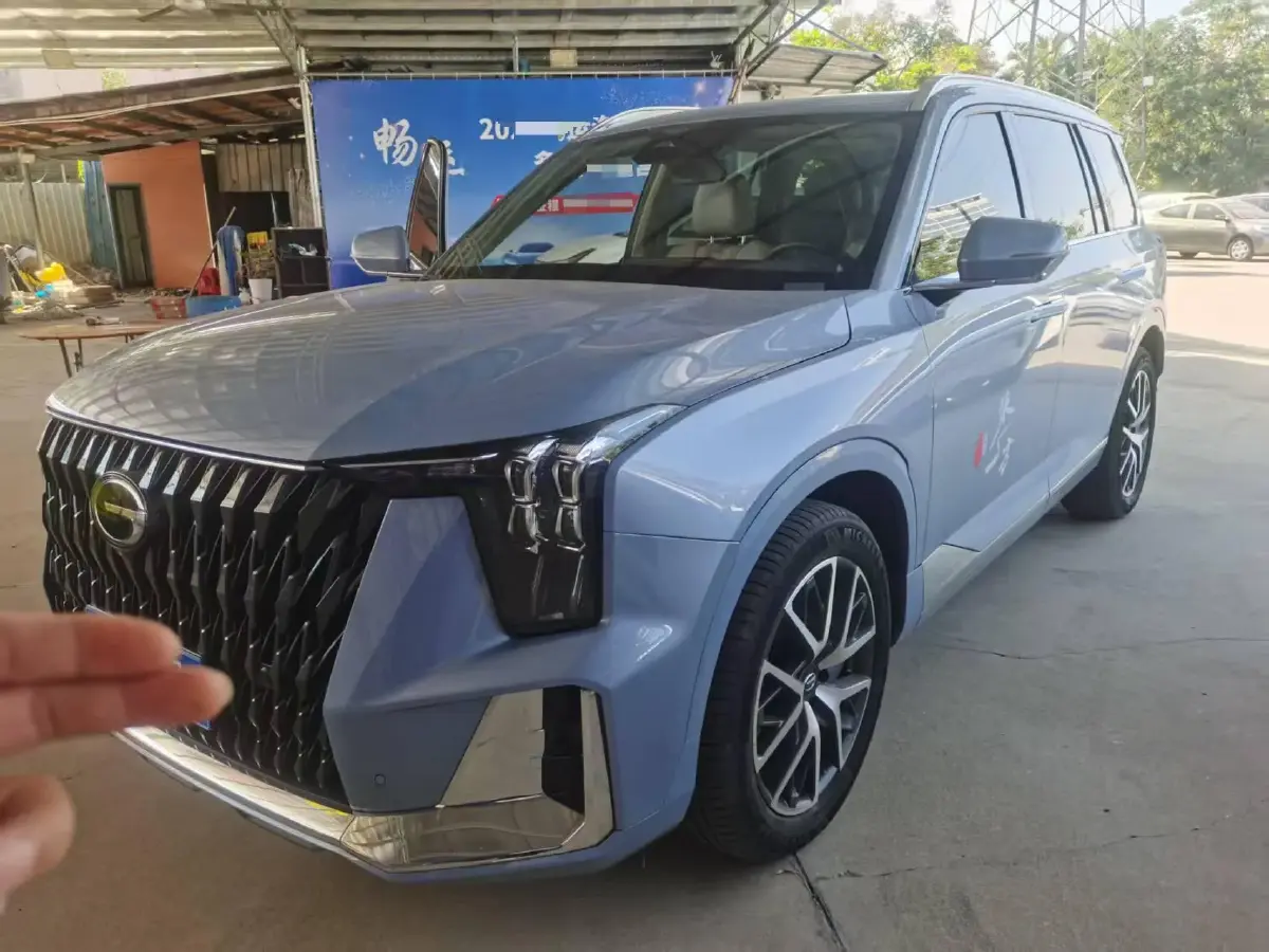 2022 GAC Trumpchi GS8 2.0T 190HP L4 E-CVT Hybrid