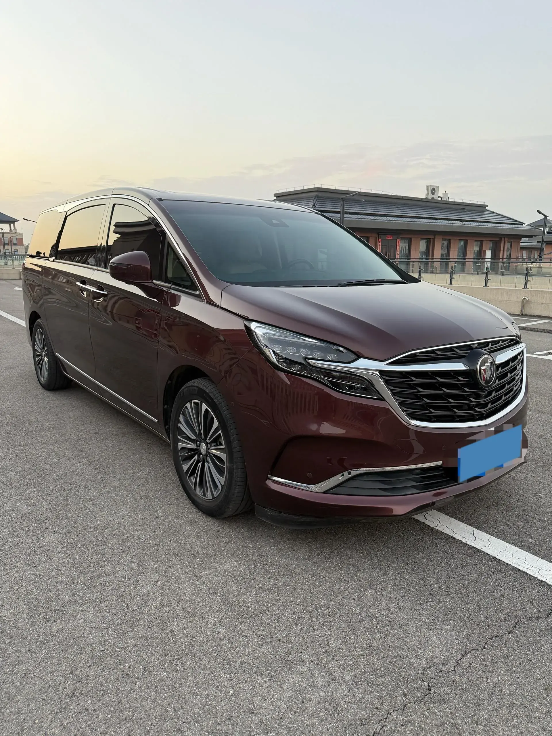 2022 BUICK GL8 thumbnail 3