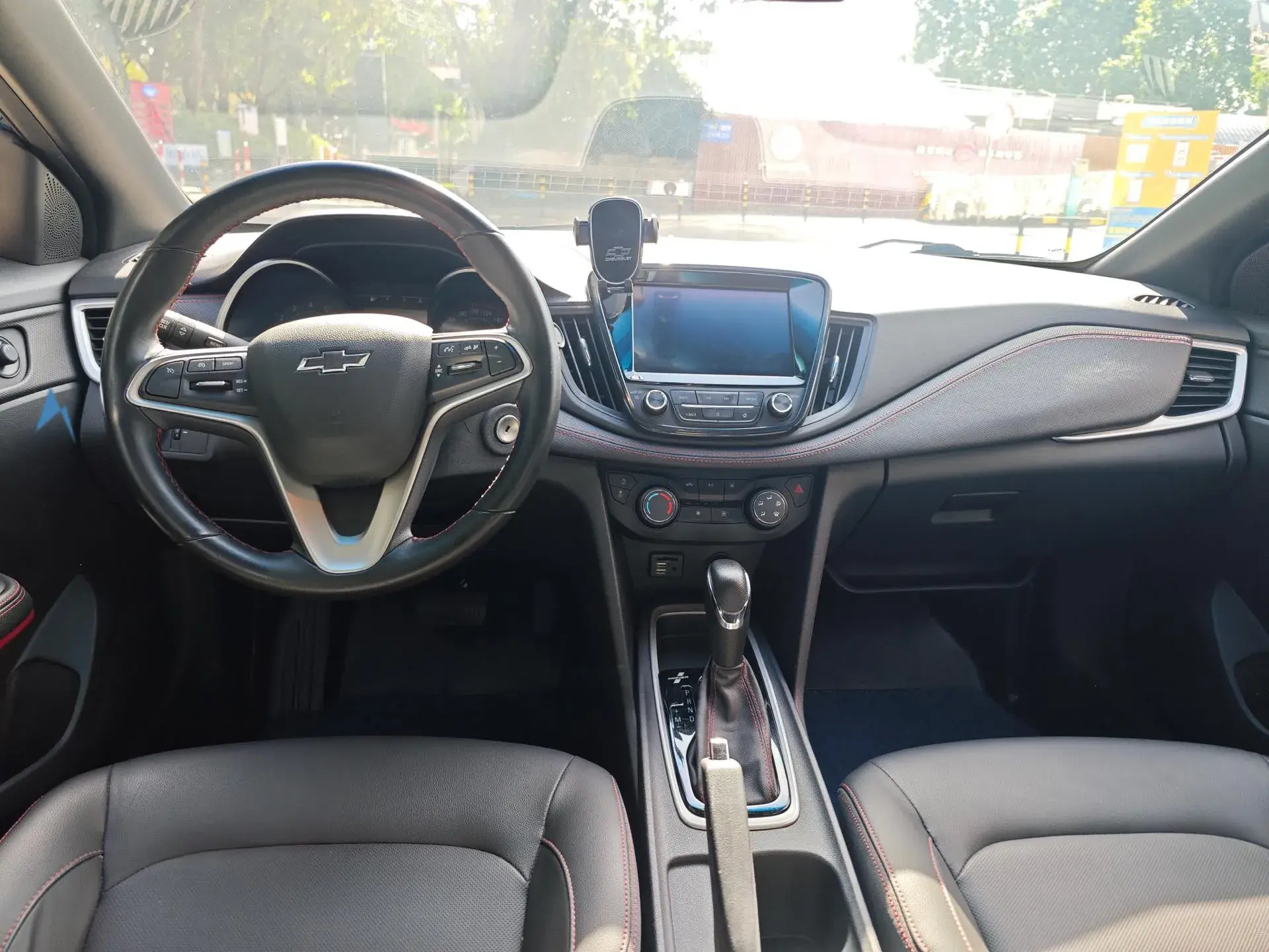 2019 CHEVROLET MONZA thumbnail 3