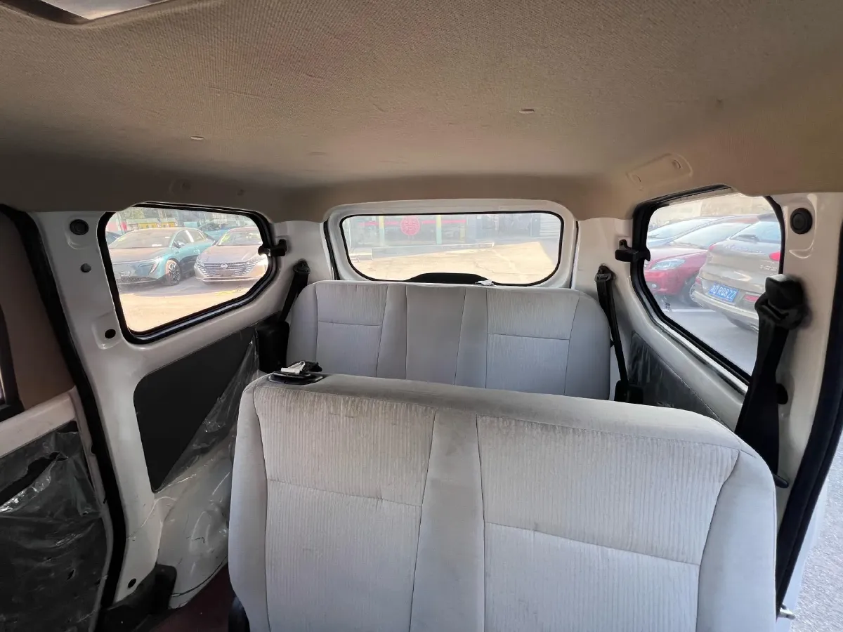 2018 WuLing HongGuang 1.2L 82HP L4 5MT,autocango,china used car exporter,china ev exporter,chinese used car exporter,chinese used ev exporter