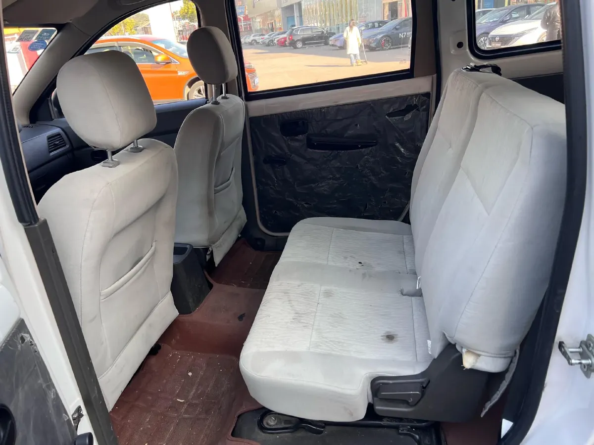 2018 WuLing HongGuang 1.2L 82HP L4 5MT,autocango,china used car exporter,china ev exporter,chinese used car exporter,chinese used ev exporter