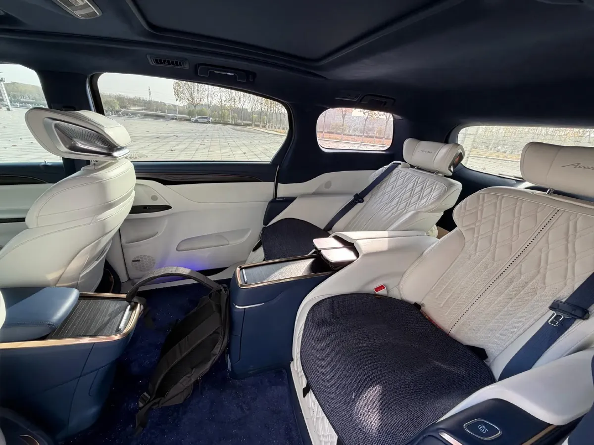 2020 Buick GL8 2.0T 237HP L4 9AT,autocango,china used car exporter,china ev exporter,chinese used car exporter,chinese used ev exporter