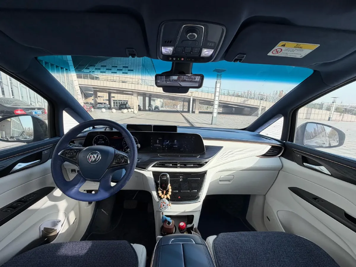 2020 Buick GL8 2.0T 237HP L4 9AT,autocango,china used car exporter,china ev exporter,chinese used car exporter,chinese used ev exporter