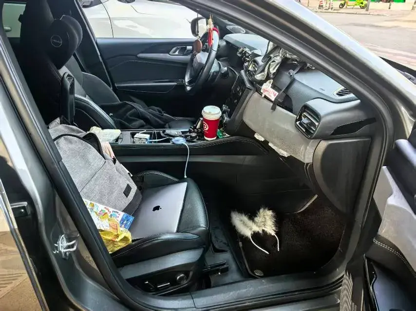 2022 LYNK&CO 03 thumbnail 3