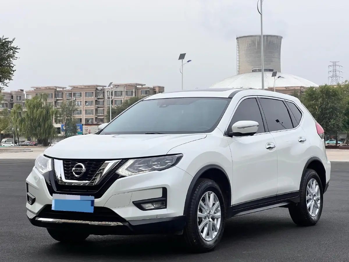 2020 Nissan X-Trail 2.0L 154HP L4 CVT