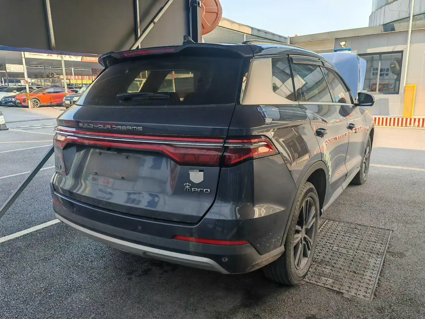 2019 BYD SONG thumbnail 4