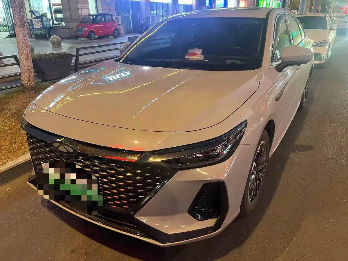 2024 Fulwin FulwinA8 1.5T 156HP L4 1DHT PHEV 18.3KWH