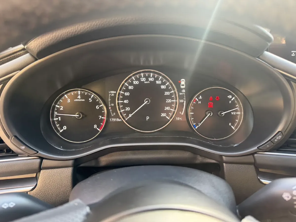 2022 Mazda 3 Axela 2.0L 158HP L4 6AT,autocango,china used car exporter,china ev exporter,chinese used car exporter,chinese used ev exporter