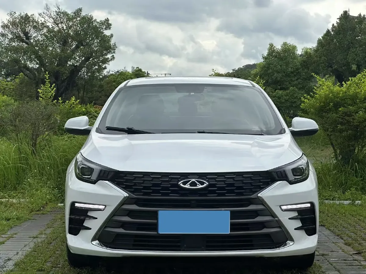 2021 Chery Arrizo 5 Plus 1.5L 116HP L4 5MT,autocango,china used car exporter,china ev exporter,chinese used car exporter,chinese used ev exporter