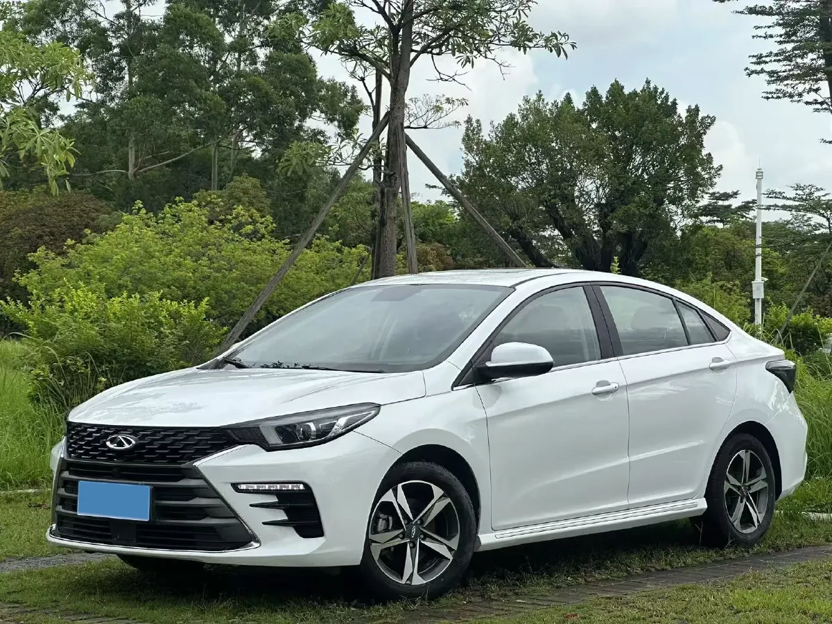 2021 Chery Arrizo 5 Plus 1.5L 116HP L4 5MT,autocango,china used car exporter,china ev exporter,chinese used car exporter,chinese used ev exporter