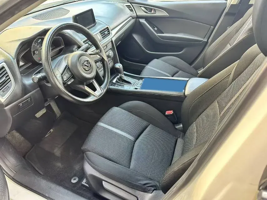 2017 Mazda 3 Axela 1.5L 117HP L4 6AT,autocango,china used car exporter,china ev exporter,chinese used car exporter,chinese used ev exporter