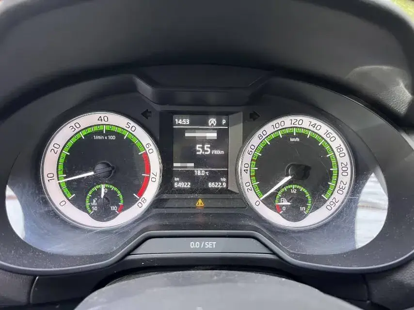 2019 SKODA OCTAVIA thumbnail 4