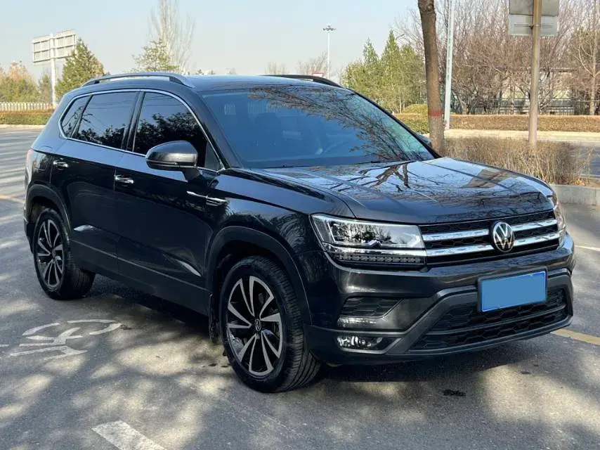 2021 VOLKSWAGEN THARU thumbnail 2