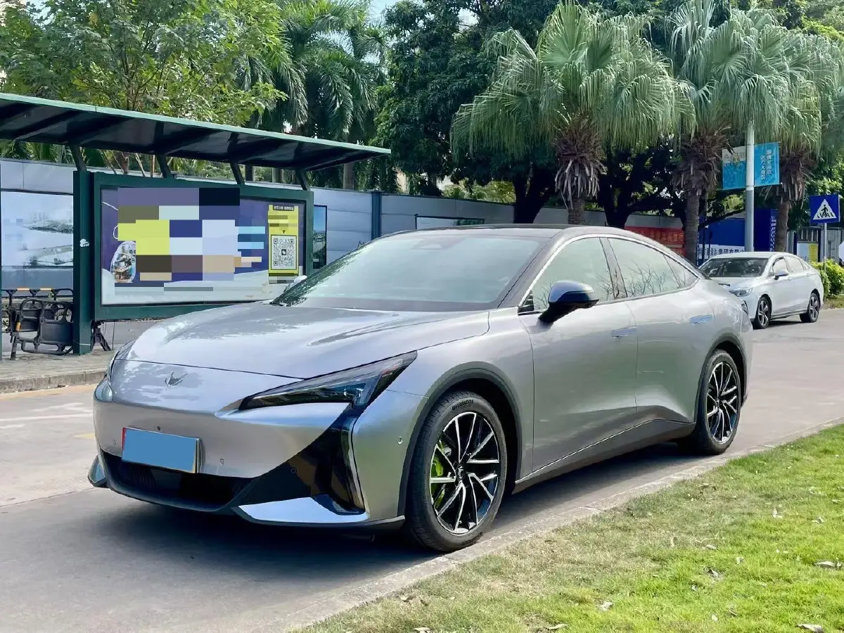 2024 ARCFOX αS5 BEV 79.2KWH