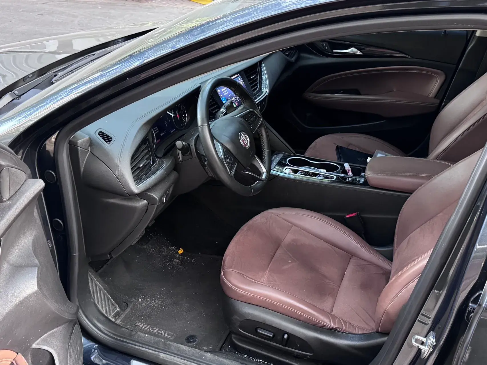 2020 BUICK REGAL thumbnail 2