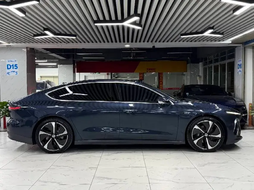 2021 VOLKSWAGEN ID.6 thumbnail 2